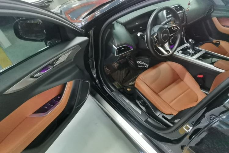 Used Jaguar XEL 2024 2.0T 250 PS R-DYNAMIC S Advanced Sport Edition Driver Seat