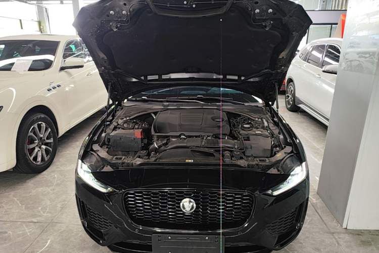 Used Jaguar XEL 2024 2.0T 250 PS R-DYNAMIC S Ebony Black Sport Edition Engine Bay