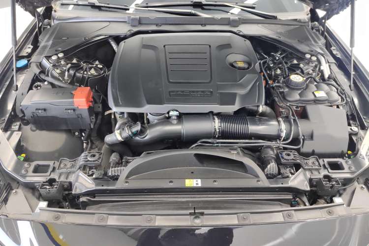 Used Jaguar XEL 2024 2.0T 250 PS R-DYNAMIC S Advanced Sport Edition Engine Bay