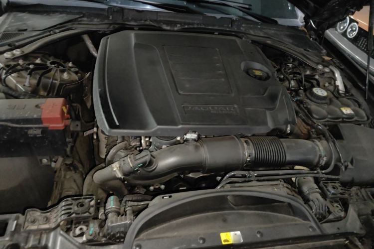 Used Jaguar XEL 2024 2.0T 250 PS R-DYNAMIC S Advanced Sport Edition Engine Bay