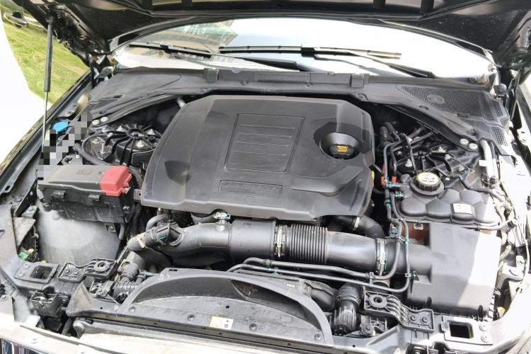 Used Jaguar XEL 2024 2.0T 250 PS R-DYNAMIC S Advanced Sport Edition Engine Bay