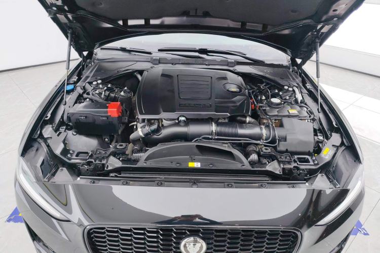Used Jaguar XEL 2024 2.0T 250 PS R-DYNAMIC S Ebony Black Sport Edition Engine Bay