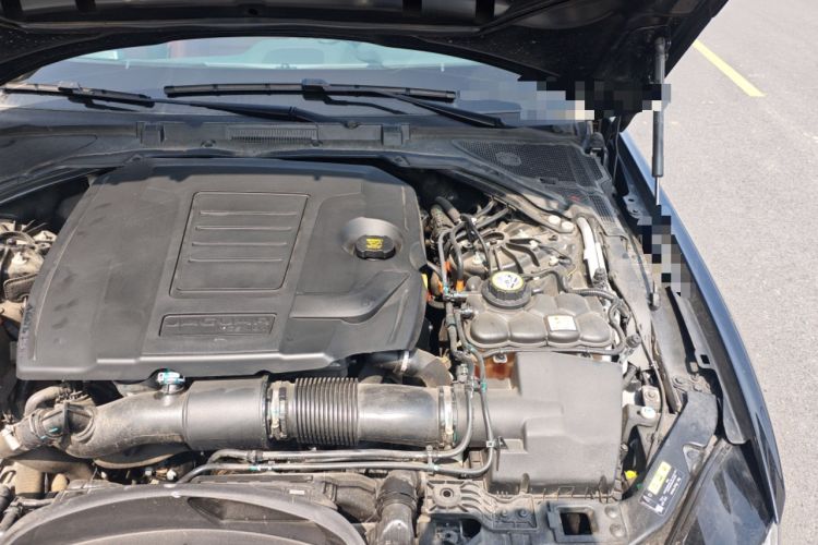 Used Jaguar XEL 2024 2.0T 250 PS R-DYNAMIC S Ebony Black Sport Edition Engine Bay Left