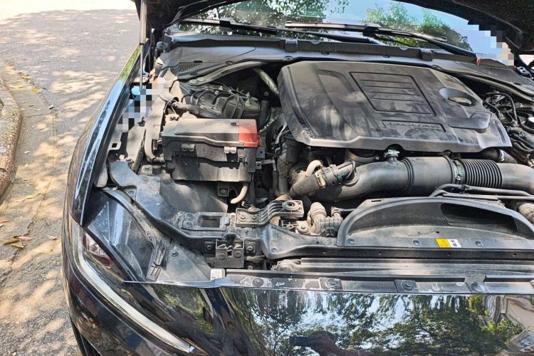 Used Jaguar XEL 2024 2.0T 250 PS R-DYNAMIC S Advanced Sport Edition Engine Bay Right