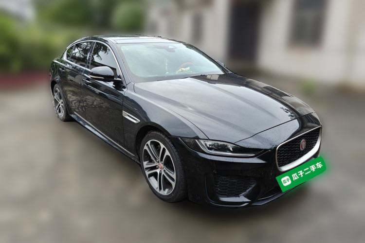 Used Jaguar XEL 2024 2.0T 250 PS R-DYNAMIC S Advanced Sport Edition Front Right 45 Deg