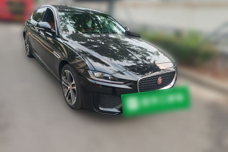 Used Jaguar XEL 2024 2.0T 250 PS R-DYNAMIC S Advanced Sport Edition Front Right 45 Deg