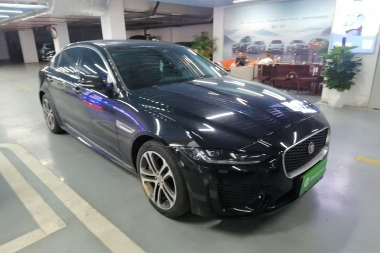 Used Jaguar XEL 2024 2.0T 250 PS R-DYNAMIC S Advanced Sport Edition Front Right 45 Deg