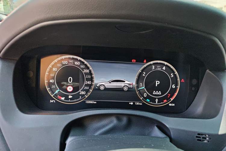 Used Jaguar XEL 2024 2.0T 250 PS R-DYNAMIC S Advanced Sport Edition Instrument Cluster