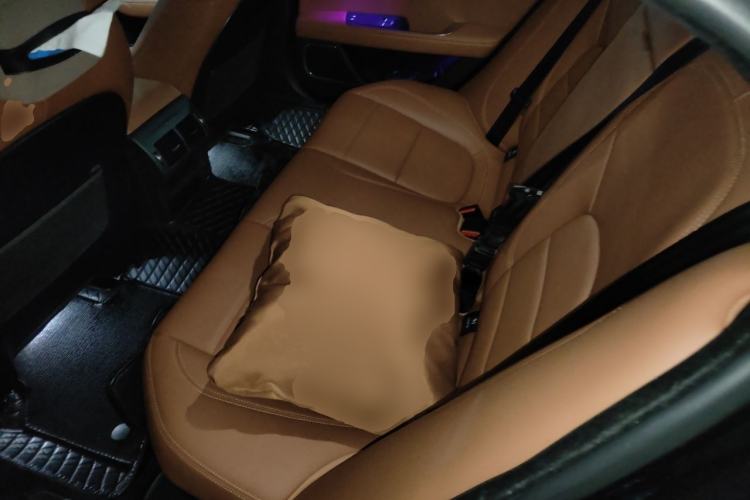 Used Jaguar XEL 2024 2.0T 250 PS R-DYNAMIC S Advanced Sport Edition Left Rear Seat