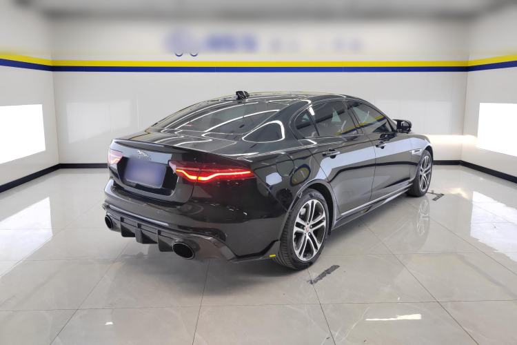 Used Jaguar XEL 2024 2.0T 250 PS R-DYNAMIC S Advanced Sport Edition Rear Right 45 Deg
