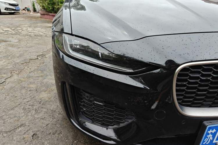 Used Jaguar XEL 2024 2.0T 250 PS R-DYNAMIC S Advanced Sport Edition Right Front Headlight