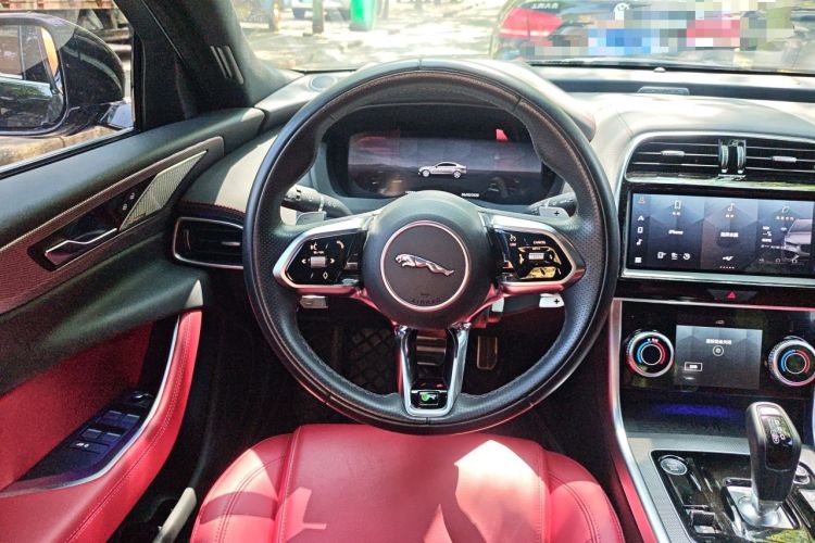 Used Jaguar XEL 2024 2.0T 250 PS R-DYNAMIC S Advanced Sport Edition Steering Wheel