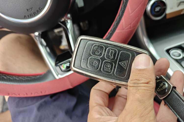 Used Jaguar XEL 2024 2.0T 250 PS R-DYNAMIC S Advanced Sport Edition Vehicle Key