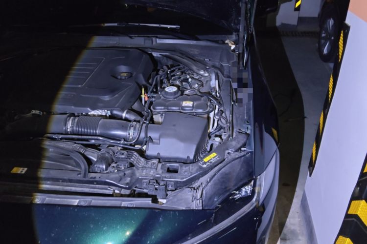 Used Jaguar XEL 2024 2.0T 250 PS R-DYNAMIC S Ebony Black Sport Edition Engine Bay Left