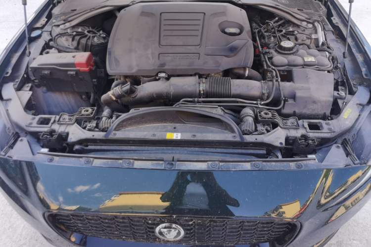 Used Jaguar XEL 2024 2.0T 250 PS R-DYNAMIC S Ebony Black Sport Edition Engine Bay