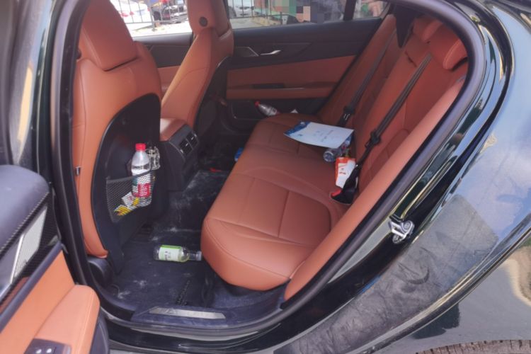 Used Jaguar XEL 2024 2.0T 250 PS R-DYNAMIC S Ebony Black Sport Edition Left Rear Seat