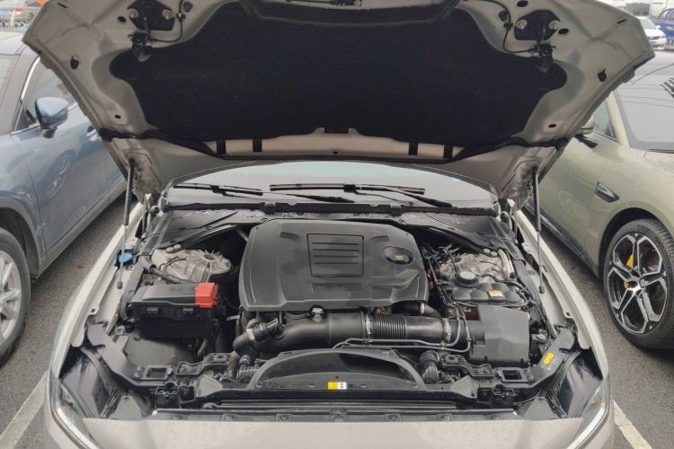 Used Jaguar XEL 2024 2.0T 250 PS R-DYNAMIC S Advanced Sport Edition Engine Bay