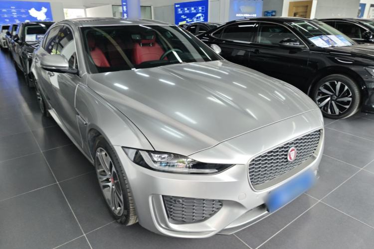 Used Jaguar XEL 2024 2.0T 250 PS R-DYNAMIC S Advanced Sport Edition Front Right 45 Deg