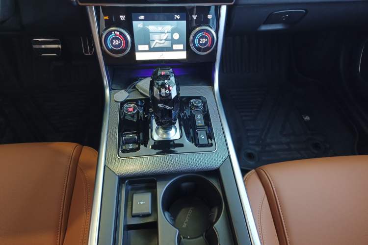 Used Jaguar XEL 2024 2.0T 250 PS R-DYNAMIC S Advanced Sport Edition
