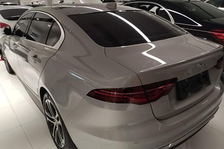 Used Jaguar XEL 2024 2.0T 250 PS R-DYNAMIC S Advanced Sport Edition Rear Left 45 Deg