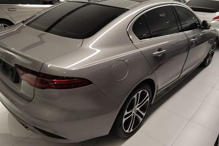 Used Jaguar XEL 2024 2.0T 250 PS R-DYNAMIC S Advanced Sport Edition Rear Right 45 Deg