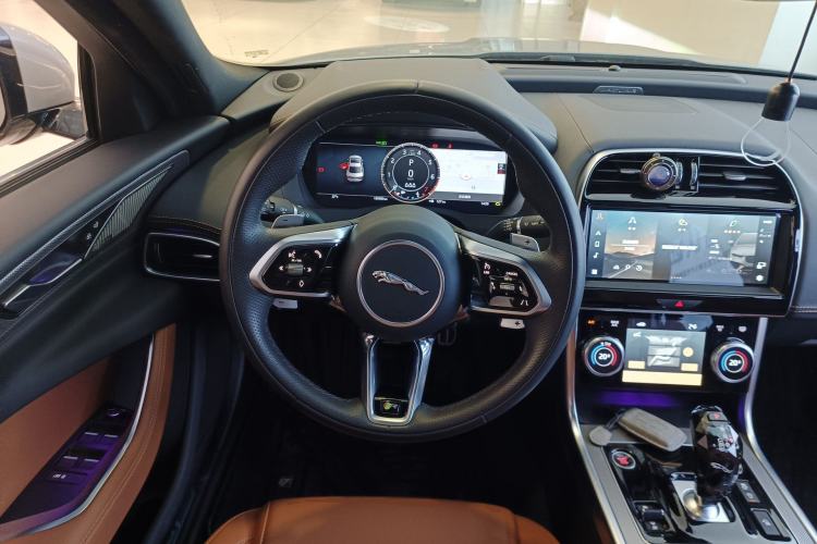 Used Jaguar XEL 2024 2.0T 250 PS R-DYNAMIC S Advanced Sport Edition
