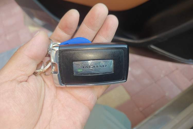 Used Jaguar XEL 2024 2.0T 250 PS R-DYNAMIC S Advanced Sport Edition Vehicle Key