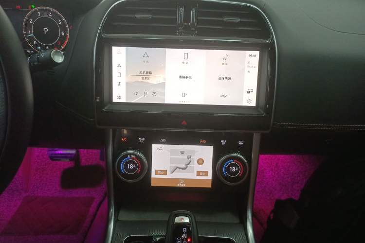 Used Jaguar XEL 2024 2.0T 250 PS R-DYNAMIC S Advanced Sport Edition Audio And AC Panel
