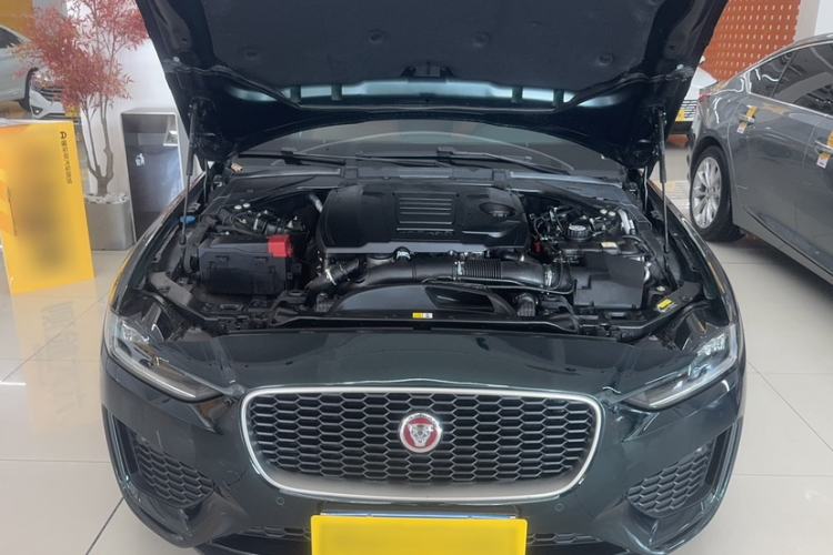 Used Jaguar XEL 2024 2.0T 250 PS R-DYNAMIC S Advanced Sport Edition Engine Bay