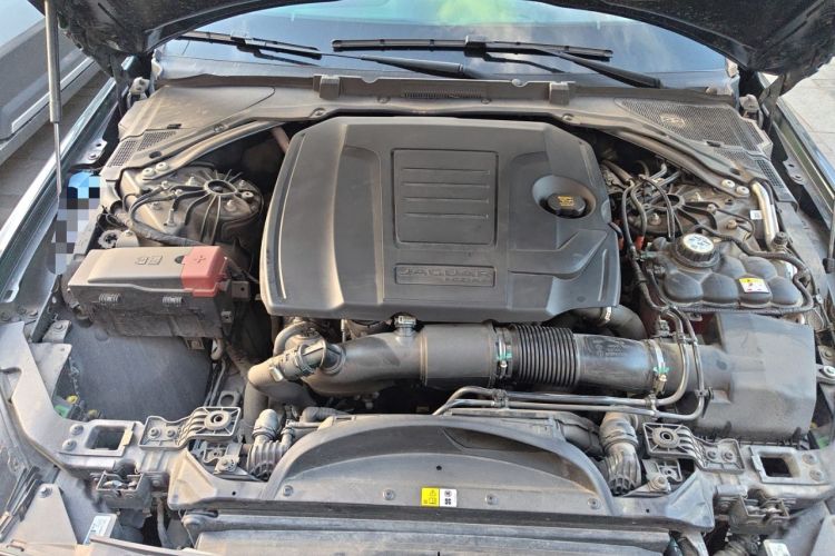 Used Jaguar XEL 2024 2.0T 250 PS R-DYNAMIC S Advanced Sport Edition Engine Bay