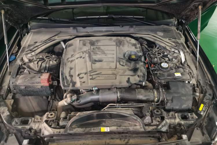 Used Jaguar XEL 2024 2.0T 250 PS R-DYNAMIC S Advanced Sport Edition Engine Bay