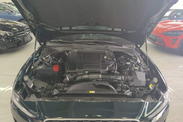 Used Jaguar XEL 2024 2.0T 250 PS R-DYNAMIC S Advanced Sport Edition Engine Bay