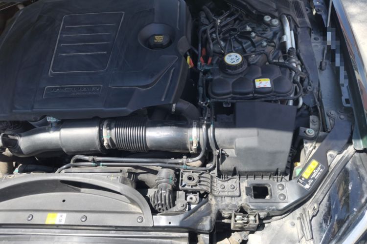Used Jaguar XEL 2024 2.0T 250 PS R-DYNAMIC S Advanced Sport Edition Engine Bay Left