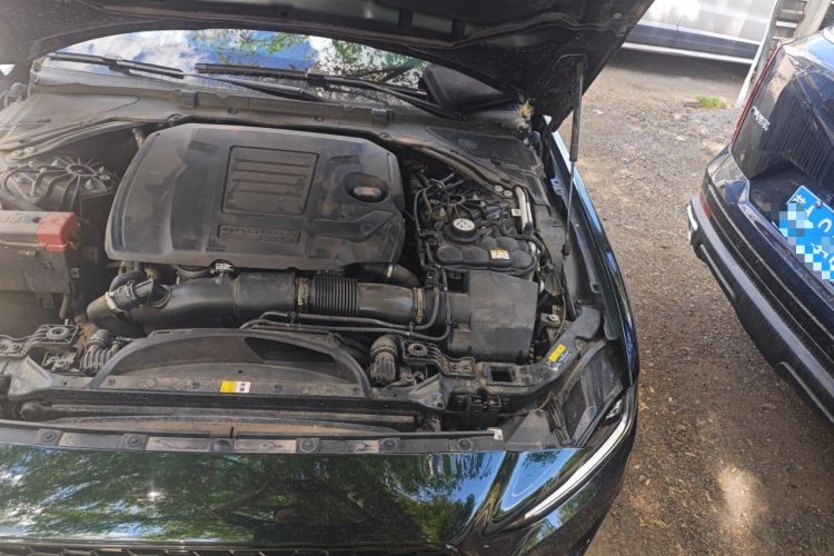 Used Jaguar XEL 2024 2.0T 250 PS R-DYNAMIC S Ebony Black Sport Edition Engine Bay Left