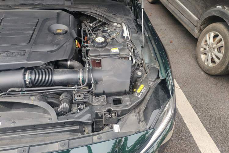 Used Jaguar XEL 2024 2.0T 250 PS R-DYNAMIC S Advanced Sport Edition Engine Bay Left