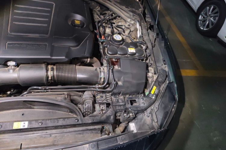 Used Jaguar XEL 2024 2.0T 250 PS R-DYNAMIC S Advanced Sport Edition Engine Bay Left