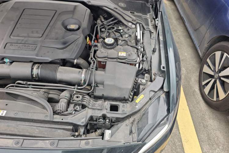 Used Jaguar XEL 2024 2.0T 250 PS R-DYNAMIC S Advanced Sport Edition Engine Bay Left