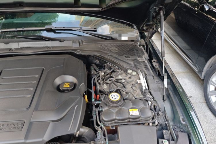 Used Jaguar XEL 2024 2.0T 250 PS R-DYNAMIC S Ebony Black Sport Edition Engine Bay Left