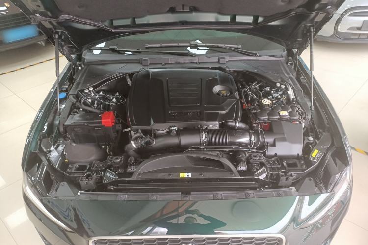 Used Jaguar XEL 2024 2.0T 250 PS R-DYNAMIC S Advanced Sport Edition Engine Bay
