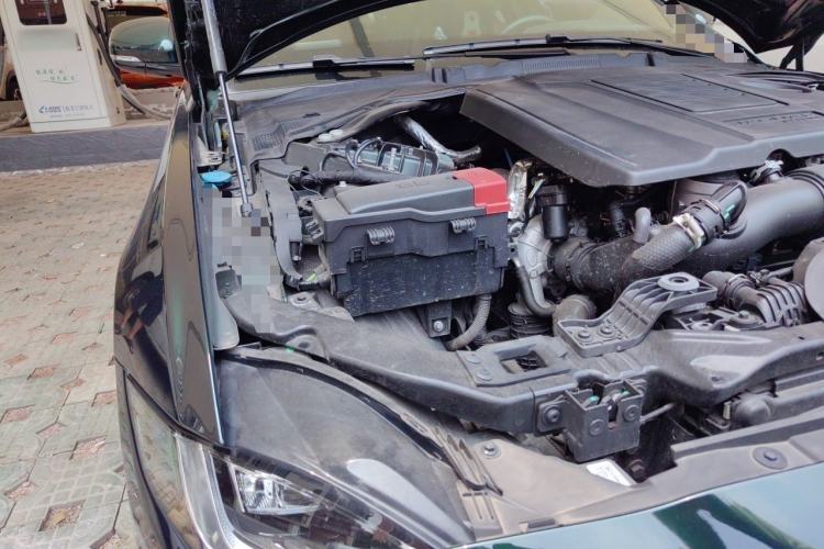 Used Jaguar XEL 2024 2.0T 250 PS R-DYNAMIC S Advanced Sport Edition Engine Bay Right