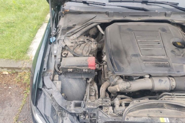 Used Jaguar XEL 2024 2.0T 250 PS R-DYNAMIC S Advanced Sport Edition Engine Bay Right