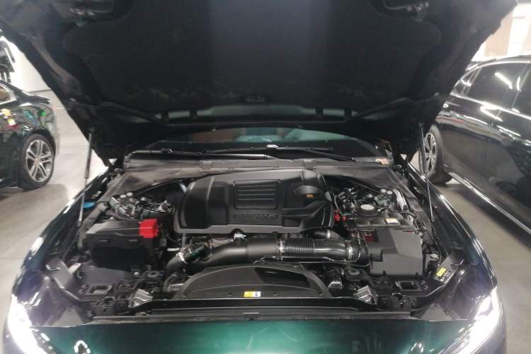Used Jaguar XEL 2024 2.0T 250 PS R-DYNAMIC S Advanced Sport Edition Engine Bay