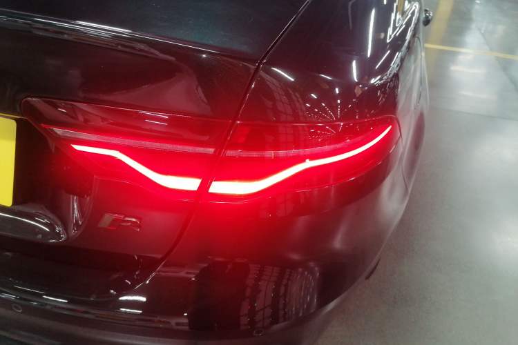 Used Jaguar XEL 2024 2.0T 250 PS R-DYNAMIC S Advanced Sport Edition Exterior 6