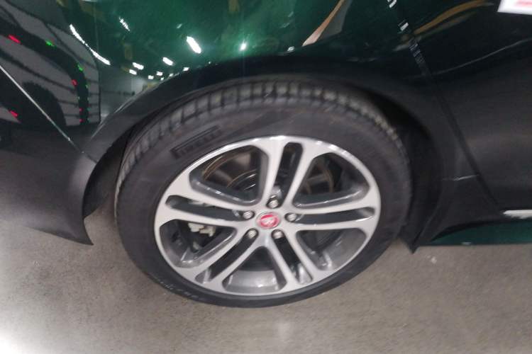 Used Jaguar XEL 2024 2.0T 250 PS R-DYNAMIC S Advanced Sport Edition Exterior 8