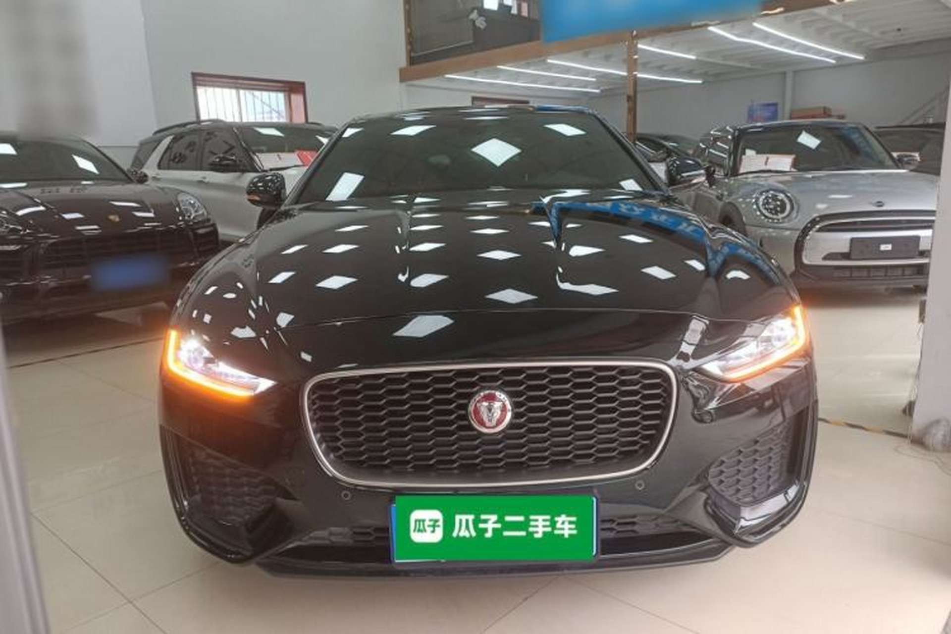 Used Jaguar XEL 2024 2.0T 250 PS R-DYNAMIC S Advanced Sport Edition Front