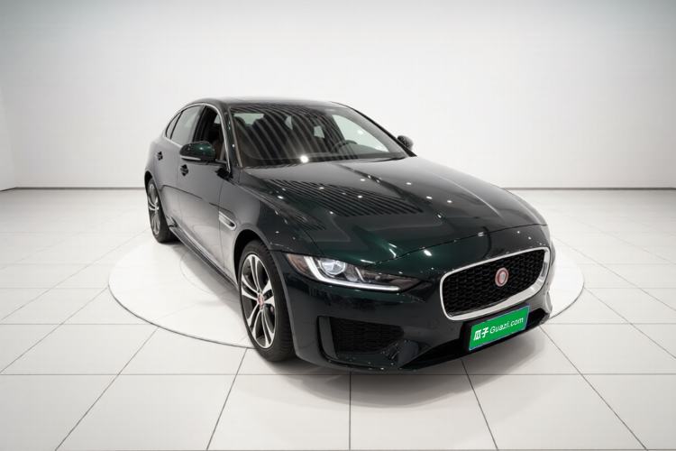 Used Jaguar XEL 2024 2.0T 250 PS R-DYNAMIC S Advanced Sport Edition Front Right 45 Deg