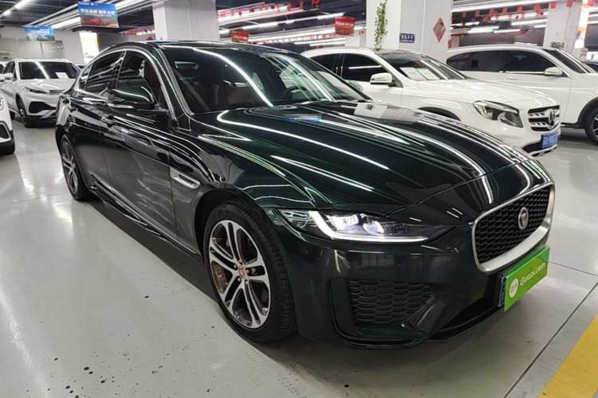 Used Jaguar XEL 2024 2.0T 250 PS R-DYNAMIC S Advanced Sport Edition Front Right 45 Deg