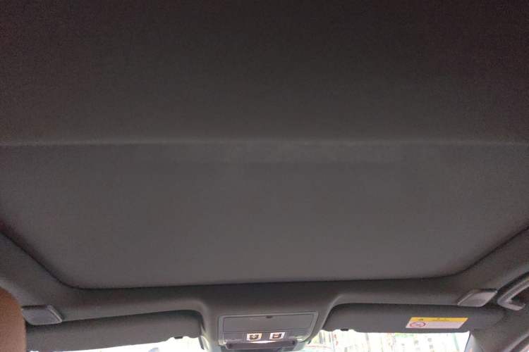 Used Jaguar XEL 2024 2.0T 250 PS R-DYNAMIC S Advanced Sport Edition Headliner
