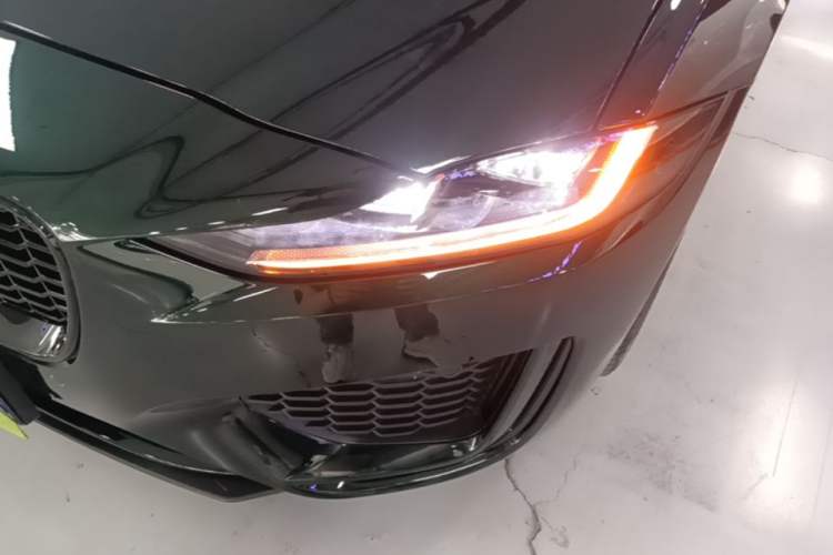 Used Jaguar XEL 2024 2.0T 250 PS R-DYNAMIC S Ebony Black Sport Edition Left Front Headlight