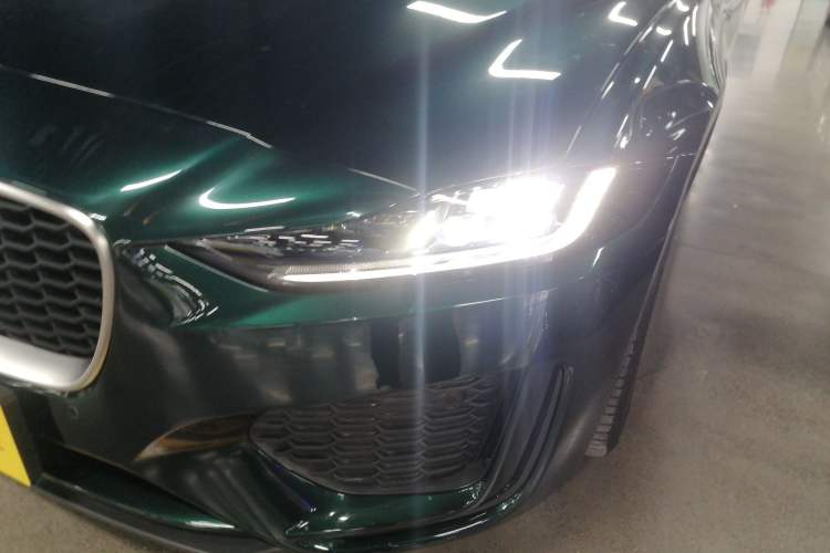 Used Jaguar XEL 2024 2.0T 250 PS R-DYNAMIC S Advanced Sport Edition Left Front Headlight